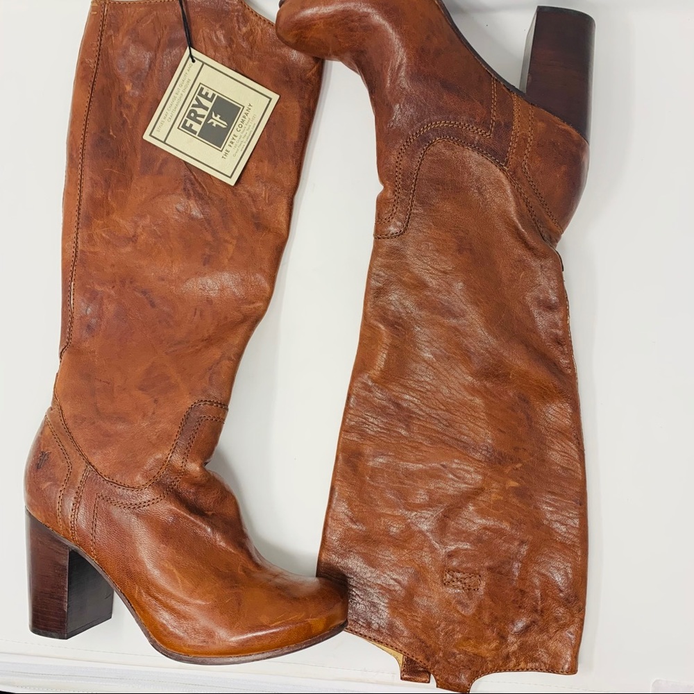 New Frye Carson Heel Tab Boots